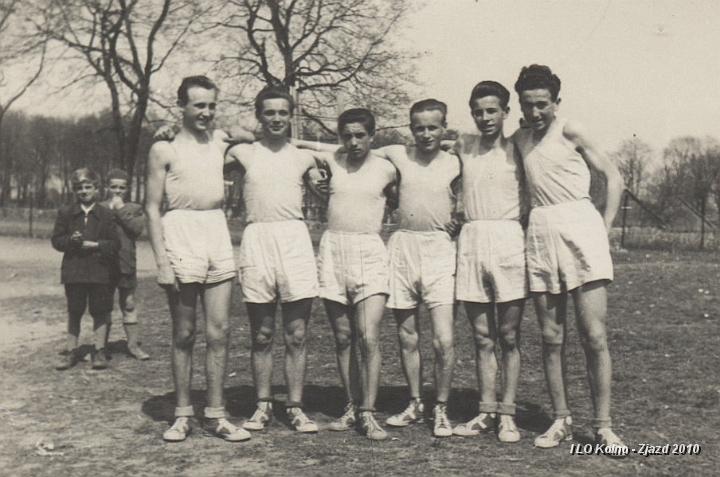 14 Druzyna siatkowki.jpg